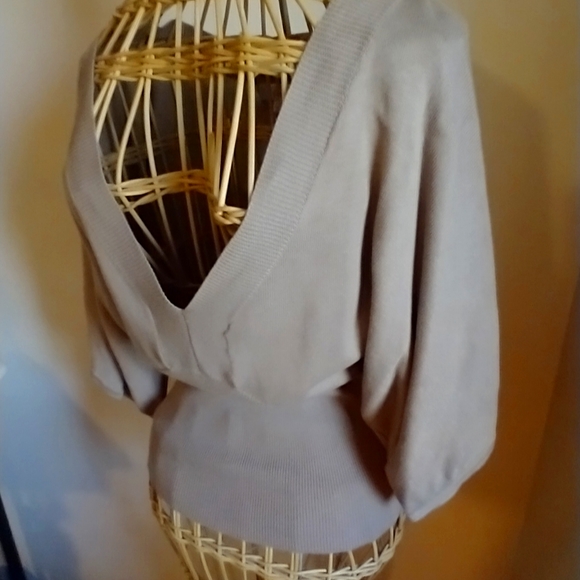 Sweater top🌈Women's low cut wide waist sweater - Picture 3 of 10